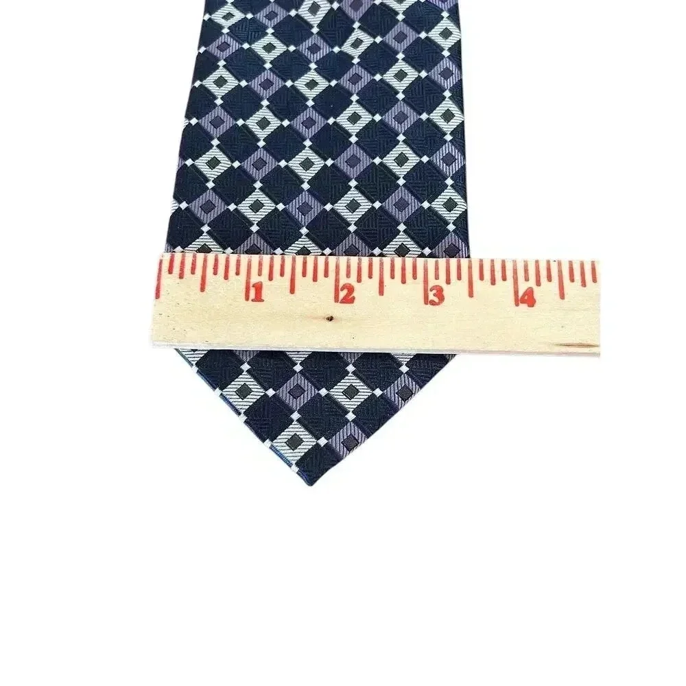 Covington men’s necktie
